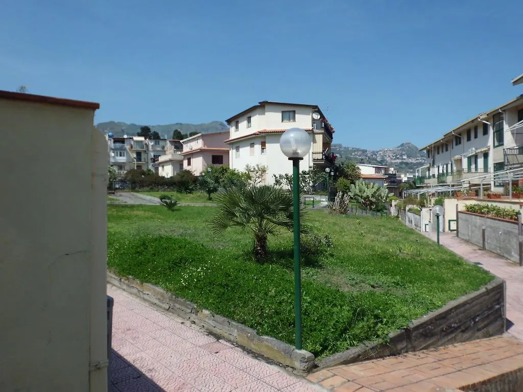 Appartement Home Sileno Giardini-Naxos Italië